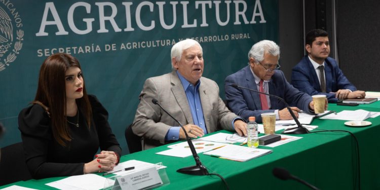 Trabajan Agricultura y diputados en acciones para aumentar el hato ganadero nacional