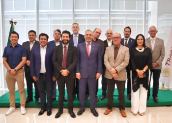 Acuerdan Secretaría del Trabajo, Gobierno de Michoacán y aguacateros ruta para la formalización laboral del sector