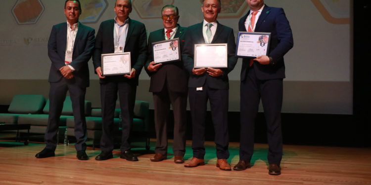 Fortalece alianza público-privada a México en sanidad e inocuidad de alimentos