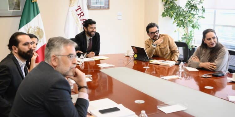 Los trabajadores agrícolas estarán afiliados al IMSS, anuncia Zoé Robledo