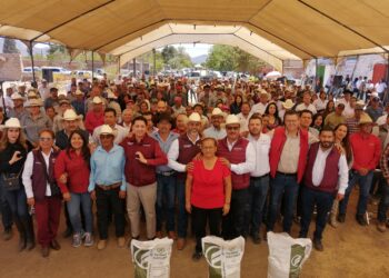 AGRICULTURA inicia entrega de Fertilizantes para el Bienestar en Durango