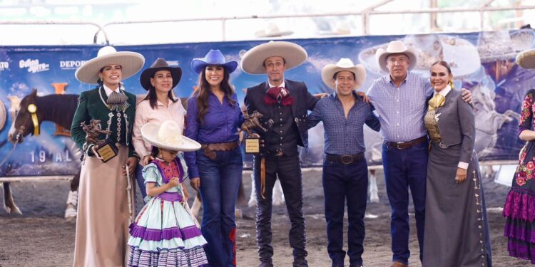 La Gobernadora Libia Dennise da arranque a obras de la Planta de Tratamiento de Aguas Residuales en Irapuato