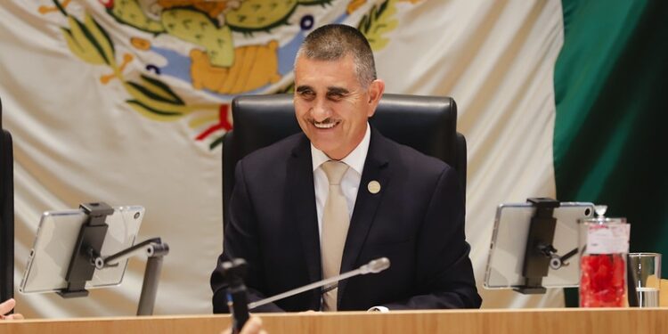 Advierte diputado Óscar Ortiz sobre posibles “cadenas de esclavitud moderna” en seguridad privada