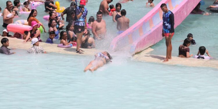 Cerca de un millón de visitantes recibe Puebla en Semana Santa