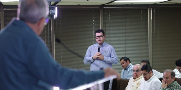 Rehabilitará Gobierno del Estado el puente peatonal de El Maviri: Montero