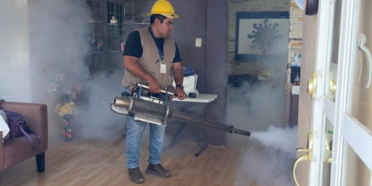 Refuerza la Secretaría de Salud Guerrero acciones contra el dengue en el estado