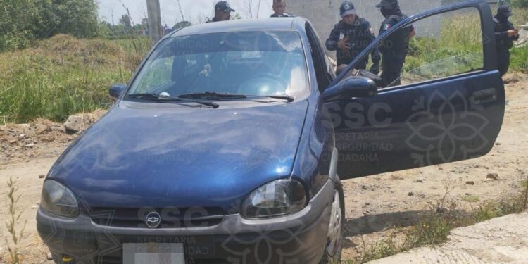 Aseguran SSC y Marina a tres sujetos por secuestro exprés cometido contra una familia en Natívitas