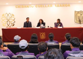 Celebra Lorena Cuéllar histórico triunfo de deportistas tlaxcaltecas en Olimpiada Nacional