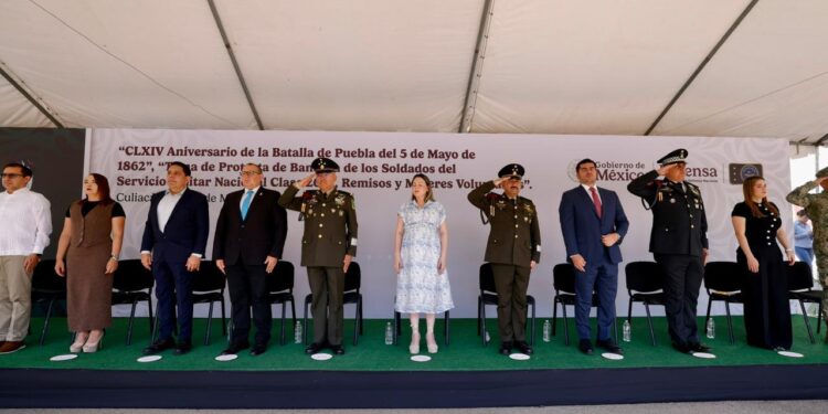 Asiste gobernadora Yeraldine a ceremonia conmemorativa de la Batalla de Puebla en la Novena Zona Militar