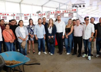 Empresarios de CANIRAC, CANAGRAF y CICEPAC disfrutan de la Feria de Puebla 2026