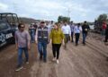 Supervisa Gobernadora Yeraldine construcción de carretera en Mocorito