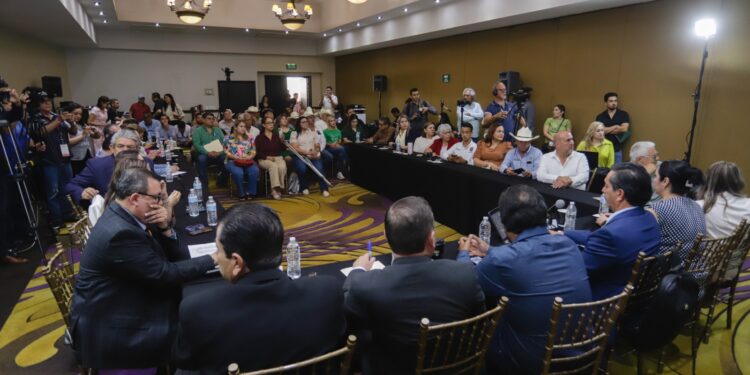 Socializa Congreso de Sonora reforma constitucional en materia electoral en Hermosillo y Nogales