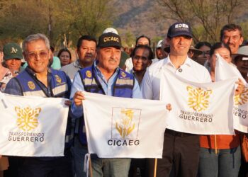 Gobierno del estado da banderazo para la construcción de puente vehicular en Huitzuco