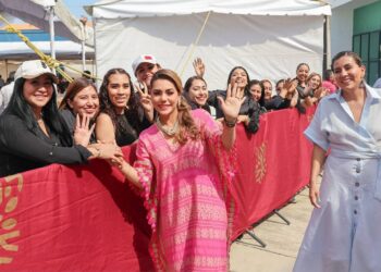 Evelyn Salgado reconoce la entrega y fortaleza de las madres trabajadoras del gobierno de Guerrero