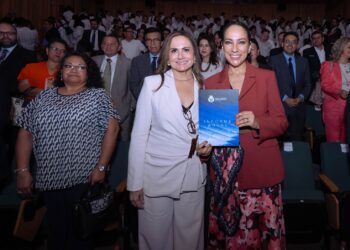 Destaca Gobernadora labor de la CECAMED para resolver conflictos médicos con diálogo y sensibilidad