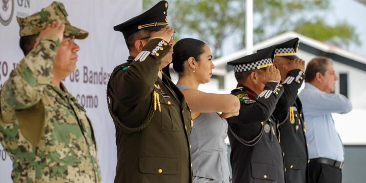 Indira Vizcaíno participó en toma de posesión del General Pérez Vara como nuevo coordinador de la Guardia Nacional en Colima