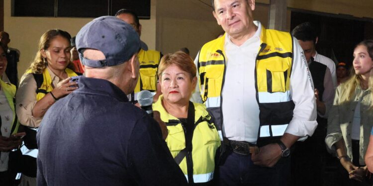 El gobernador Alejandro Armenta encabeza banderazo de inicio a modernización de carretera federal San Hipólito-Xalapa