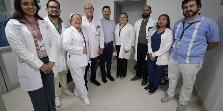 Supervisa Martí Batres la entrega de nuevas camas hospitalarias en la CH “Dr. Patricio Trueba de Regil” del ISSSTE en Campeche