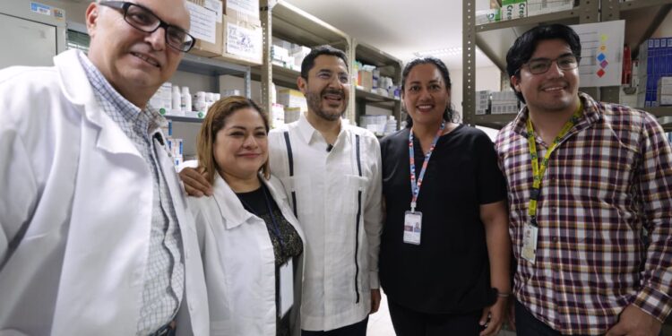 Con La Clínica es Nuestra, seguirán mejoras en la Clínica Hospital del ISSSTE en Coatzacoalcos, Veracruz: Martí Batres