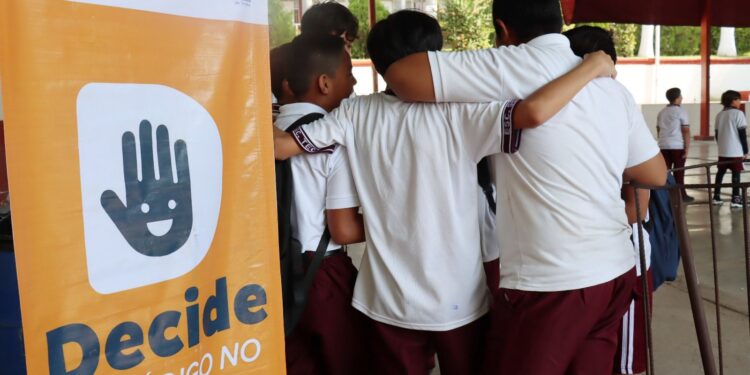 Más de 31 mil estudiantes de Sinaloa beneficiados con el programa preventivo DECIDE