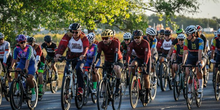 Rodando entre mar y paisajes: cientos de ciclistas viven la experiencia “Pueblos y Paisajes 2026” en Ahome