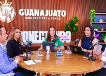 Presenta Libia Dennise agenda mundialista para unir a las familias guanajuatenses
