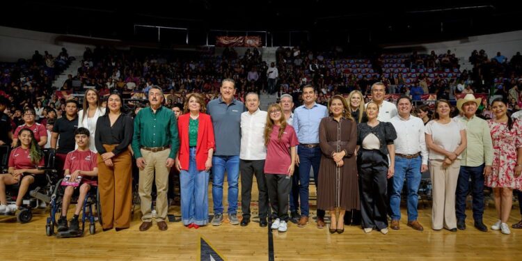 El Gobernador Durazo beca a más de 600 atletas sonorenses y asegura su formación deportiva