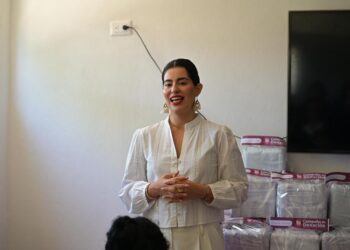 SEMujeres realiza gira de trabajo en el municipio de Mazatlán