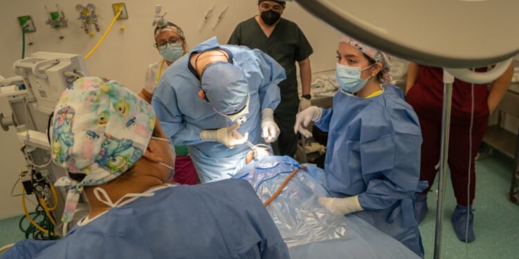 Realiza HR del ISSSTE en Mérida jornada quirúrgica para corregir el labio leporino y paladar hendido de 14 personas