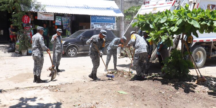Amplían autoridades estatales, federales y municipales labores de proximidad y atención ciudadana en la colonia Emiliano Zapata de Acapulco