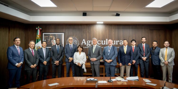 Impulsan México y Canadá el comercio agroalimentario con inclusión de los pueblos indígenas