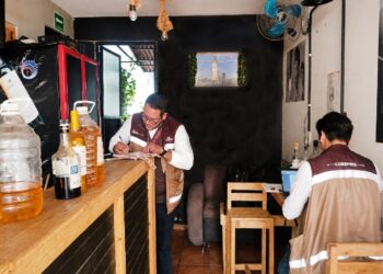 Salud Colima alerta sobre riesgos de bebidas adulteradas durante el Mundial 2026