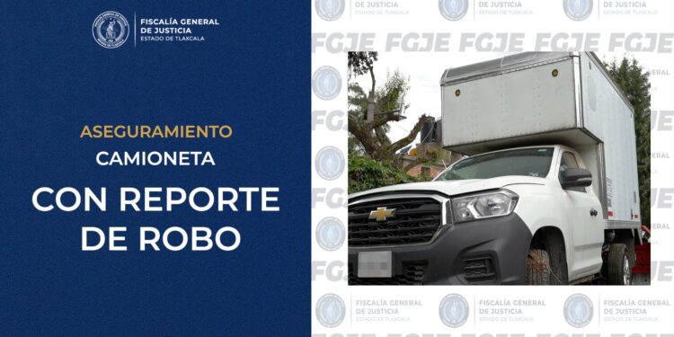 Recupera FGJE camioneta con reporte de robo tras cateo en Santa Anita Huiloac