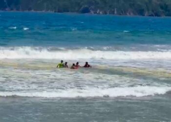 UEPC Colima y PC Manzanillo realizan doble rescate en Miramar, este domingo