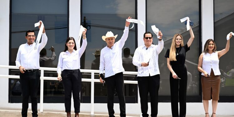 Inaugura el Gobernador Durazo primer Centro Coordinador de Salud en México para eficientar atención médica