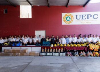 La Gobernadora Indira Vizcaíno entregó nuevos vehículos, equipo de protección y herramientas especializadas a la Unidad Estatal de Protección Civil