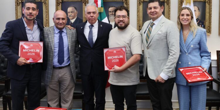 Reconoce Puebla a restaurantes distinguidos por la Guía Michelin