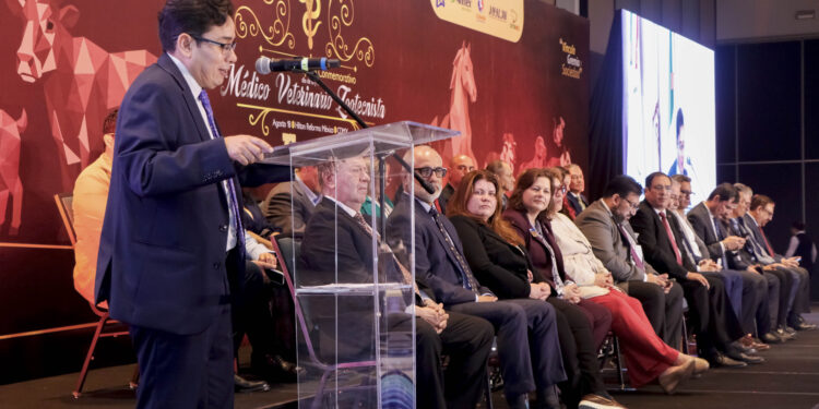 Reconoce AGRICULTURA pasión y profesionalismo de veterinarios para proteger el patrimonio pecuario