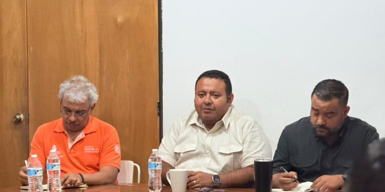 Fortalecen coordinación para prevenir y atender afectaciones por lluvias en Guerrero