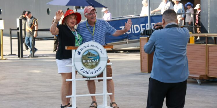 Instala Gobernador Durazo Comité Local de Cruceros para fortalecer a Guaymas y San Carlos como destino turístico
