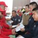 Con vivienda y equipamiento, gobierno estatal reconoce entrega heroica de bomberos