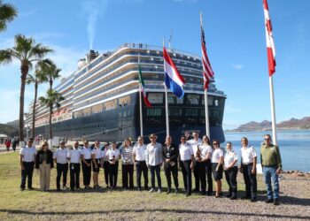 Con impulso de Alfonso Durazo, crece el turismo de cruceros en Sonora; anuncia arribo de 24 embarcaciones entre 2026-2029