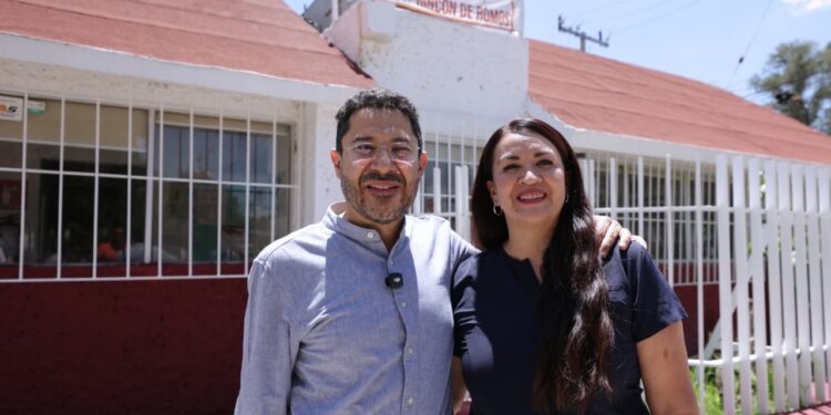 Supervisa Martí Batres Unidad de Medicina Familiar “Rincon de Romos”, en Aguascalientes